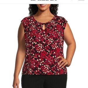 Kasper
Plus Size Printed Keyhole Neck Cap Sleeve To